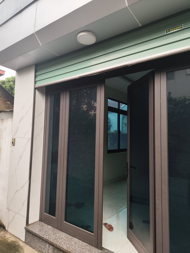 Nhà cho thuê 3 tầng tại Đông Hội, Đông Anh - Không chung chủ, đủ tiện nghi