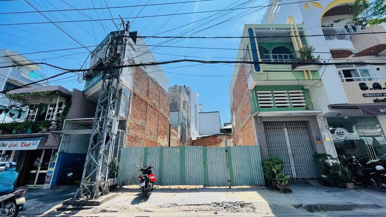 Đất nền Bạch Đằng, Nha Trang 200m² chỉ 34.8 tỷ - Đầu tư sinh lời ngay!