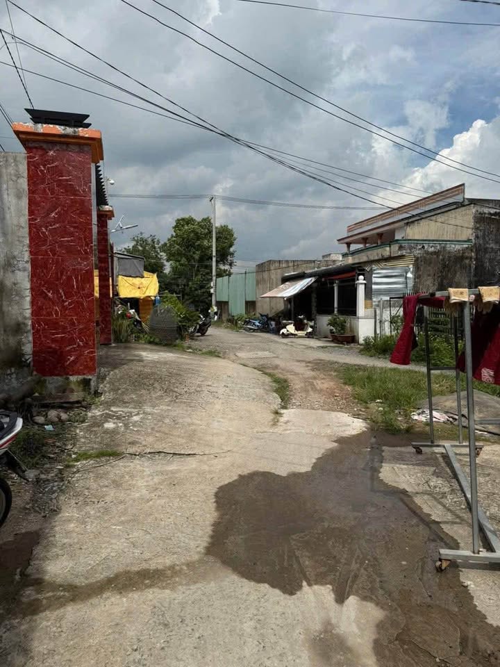 Bán đất tại Lương Bình, Bến Lức, Long An - Diện tích 126m² giá 1.6 tỷ - Đầu tư sinh lời ngay!