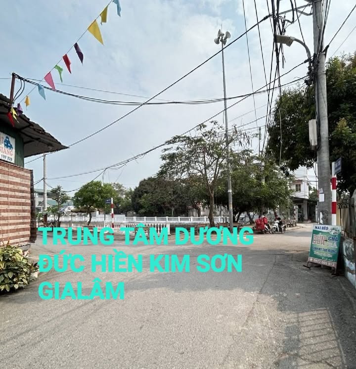 Đất nền Dương Đức Hiền, Kim Sơn, 72m² giá 5.8 tỷ - Đường ô tô tránh, view hồ đẹp!