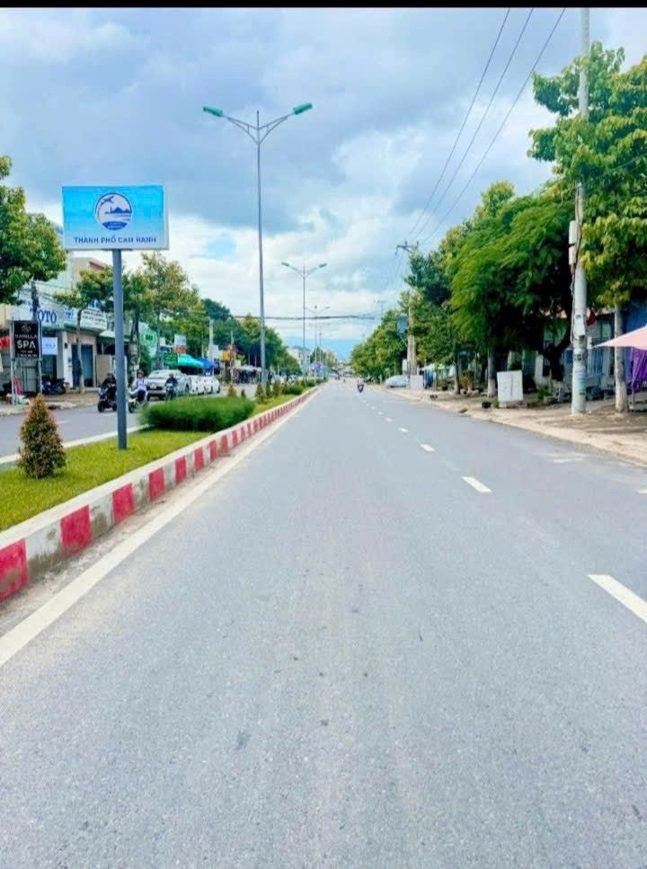 Đất mặt tiền Lê Duẩn Cam Thuận 97.9m² giá 5 tỷ - Khu sầm uất thích hợp kinh doanh!
