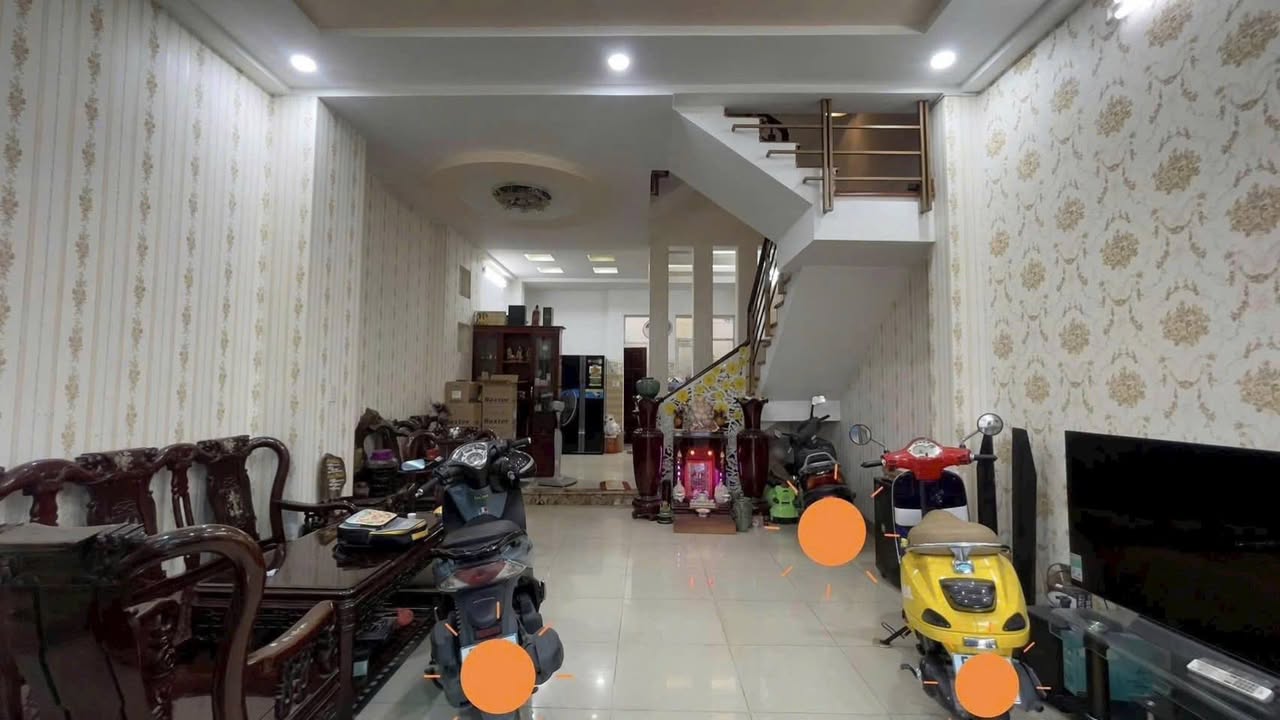 Cho thuê nhà hẻm 141 Lưu Hữu Phước, Quận 8 - Nhà đẹp, ô tô vào tận cửa chỉ 12 triệu!