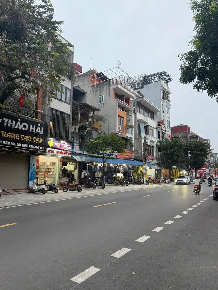 Nhà mặt phố Nguyễn Văn Trỗi, Phủ Lý 52m² giá 9 tỷ - Kinh doanh sầm uất ngay chợ Bầu!