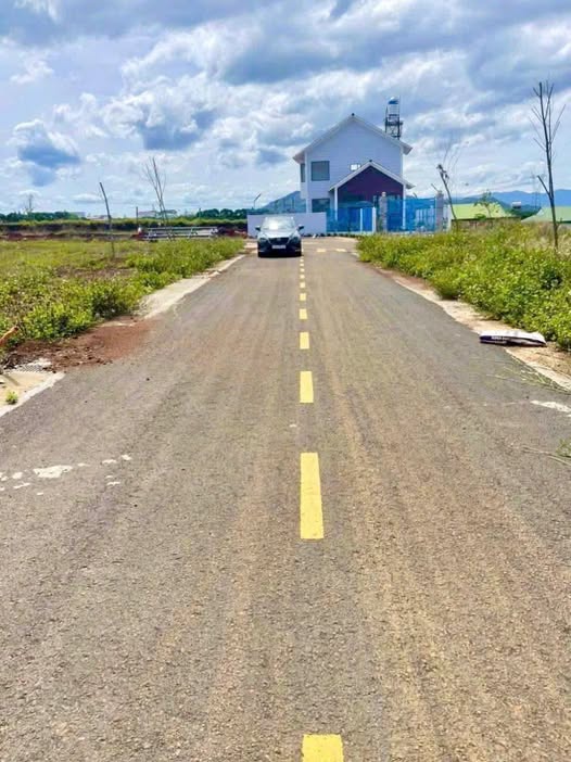 Đất nền khu biệt thự Sakura Garden Bảo Lộc 205m² giá 1.15 tỷ - Cơ hội đầu tư tuyệt vời!