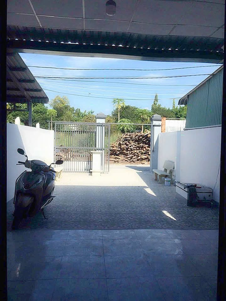 Nhà 1 tầng Tân Thạnh Đông, Củ Chi 124m² giá 2.6 tỷ - Sẵn sàng vào ở ngay!