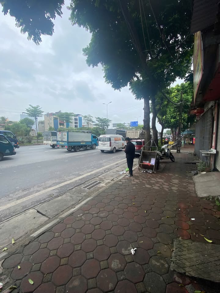 Nhà mặt phố Ngô Xuân Quảng, Trâu Quỳ 50m² giá 6 tỷ - Ô tô vào tận nhà!