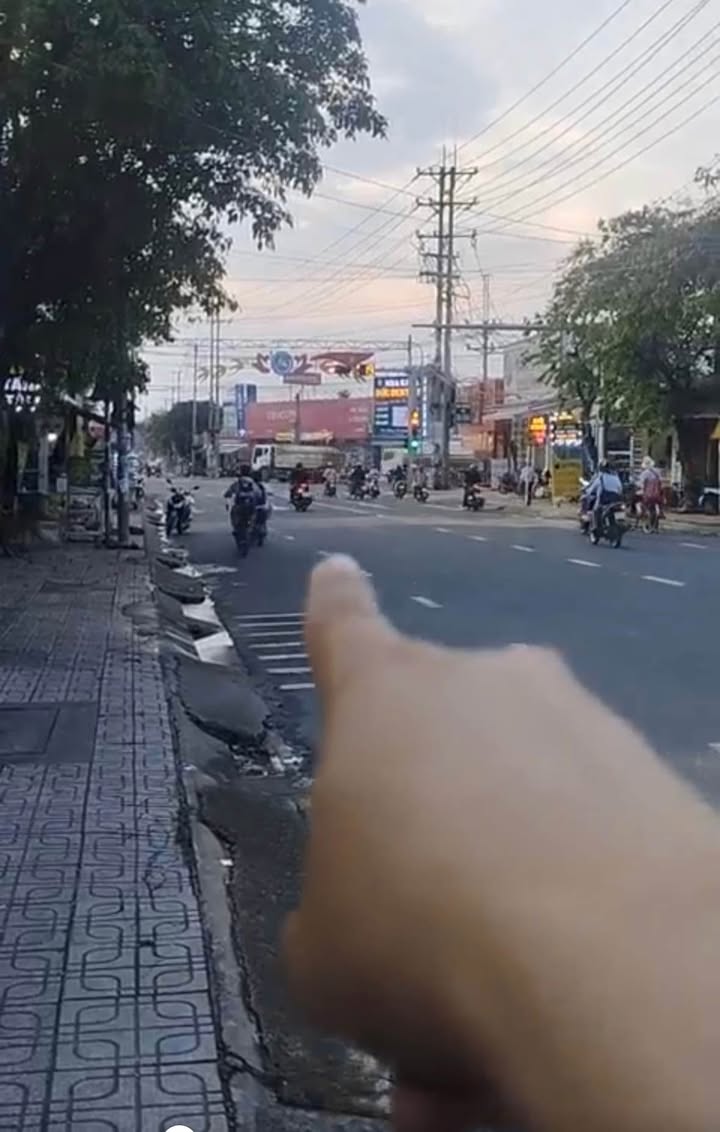 Nhà mặt tiền Hùng Vương Trảng Bom 105m² giá 6 tỷ - Kinh doanh sầm uất!