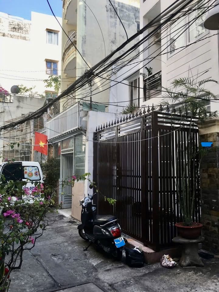 Nhà phố HXH Nam Kỳ Khởi Nghĩa, Quận 3, 60m² giá 13.9 tỷ - Đầu tư sinh lời tuyệt vời!