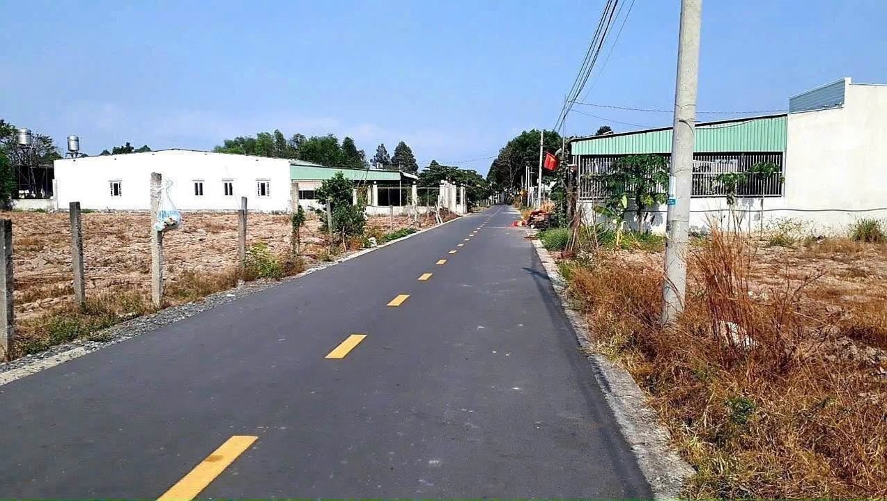 Đất mặt tiền đường Nhà Thơ Lê, Phú Mỹ, 150m² giá 1.45 tỷ - Cơ hội đầu tư tuyệt vời!