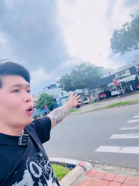 Bán gấp FrontHouse 1361 Nguyễn Tất Thành 247m² giá 30 tỷ - Vị trí đắc địa, xây dựng cao tầng!