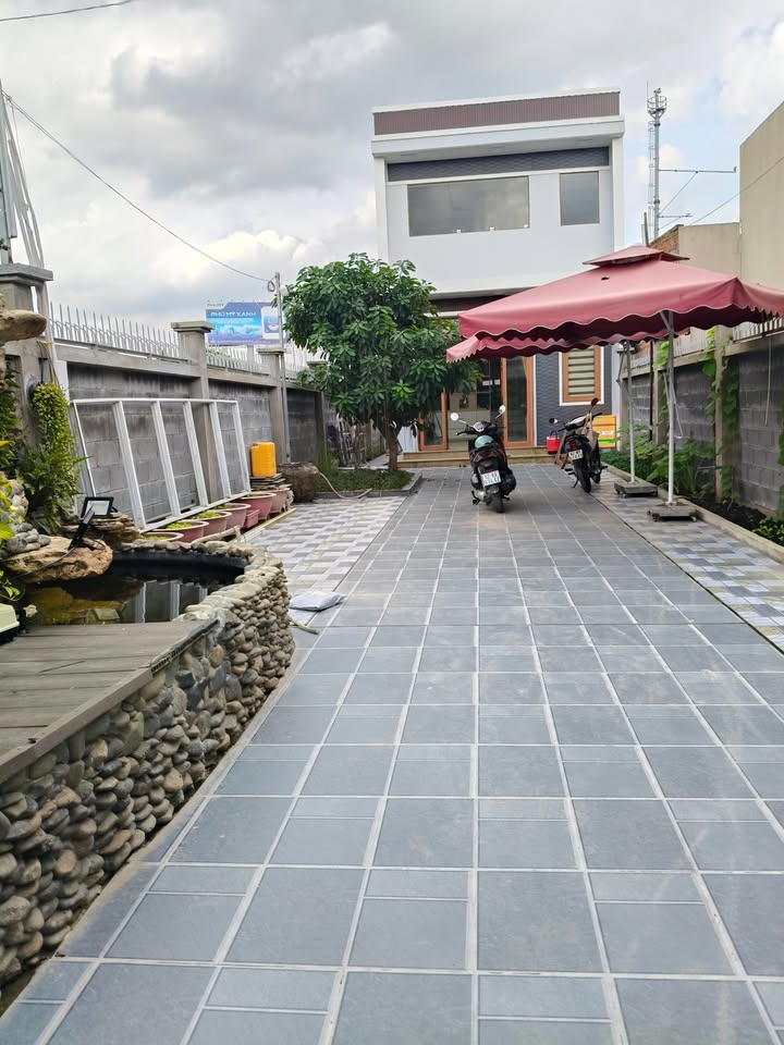 Nhà 1 Trệt 1 Lững 285.2m² tại Xã Thanh Phú, Bến Lức - Giá 5.5 tỷ - Chính chủ bán gấp!