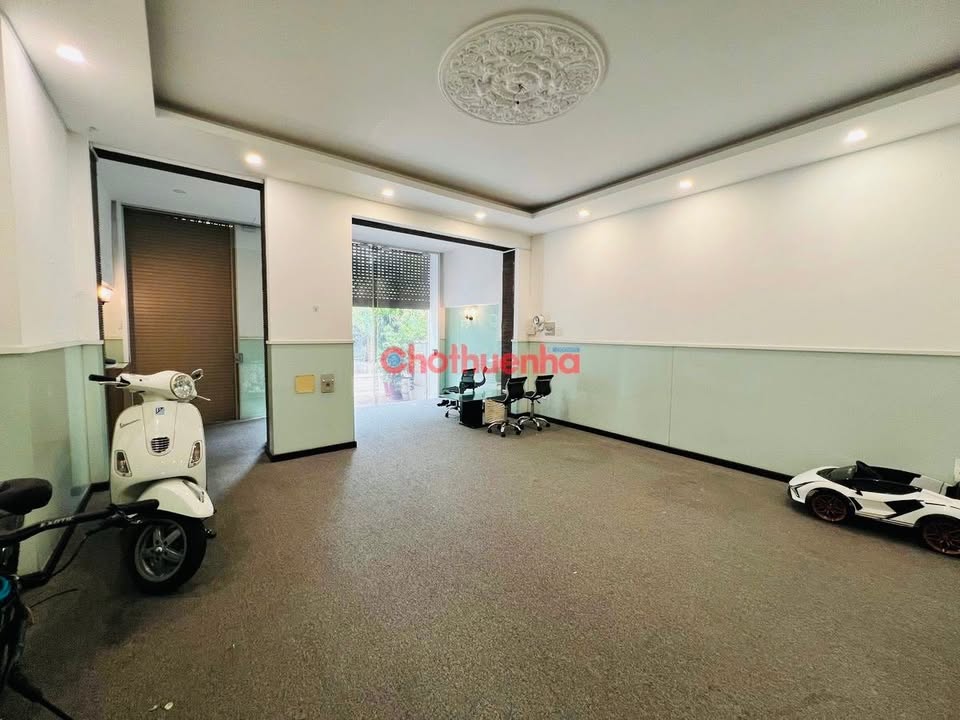 Nhà cho thuê tại Hà Đô Centrosa, Quận 10 - Diện tích 99m², Nội thất cơ bản, Dọn vào ở ngay!