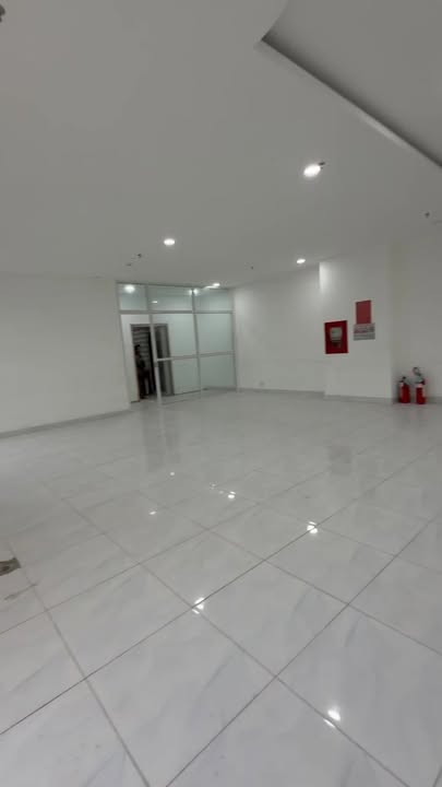 Cho thuê mặt bằng 128m² tại Hoàng Quốc Việt, quận 7 - Kinh doanh đa dạng!