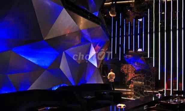 Căn góc 2 mặt tiền Lý Tự Trọng - Tôn Đức Thắng 300m² giá 120 triệu - Phù hợp kinh doanh đa ngành!