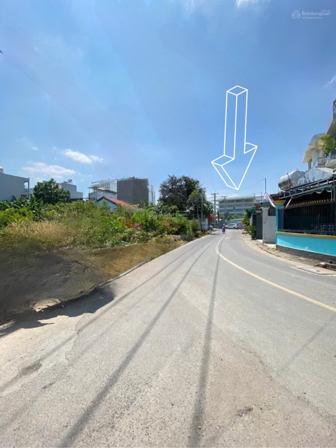 Bán đất thổ cư mặt tiền Võ Văn Hát, Quận 9 - Ngang 13m, giá chỉ 27 tỷ!