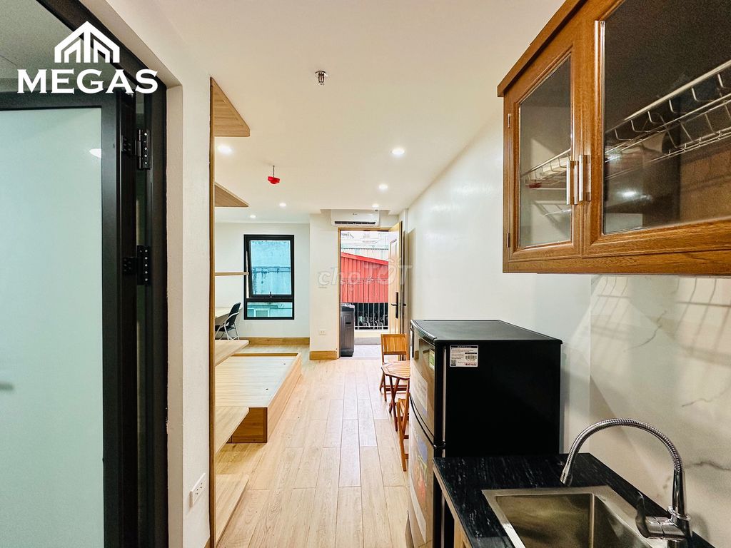 Căn hộ Studio ban công Phùng Chí Kiên 30m² giá 5.8 triệu - Full nội thất mới tinh!