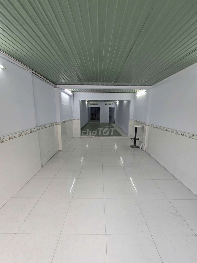 Nhà mặt tiền Trường Thọ, Thủ Đức 88m² giá 10 triệu - Phù hợp ở + kinh doanh!