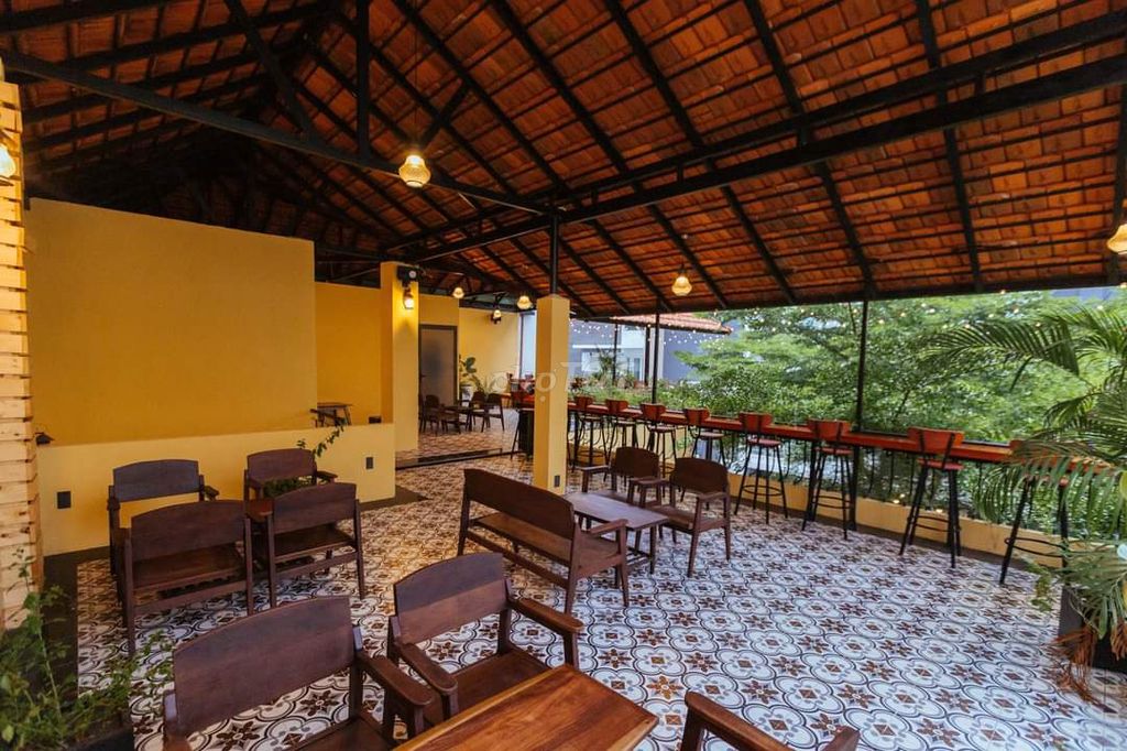 Nhà Căn Góc Quận 6 - Diện Tích 147m² Giá 18.5 Tỷ - Đầu Tư Lợi Nhuận Cao!