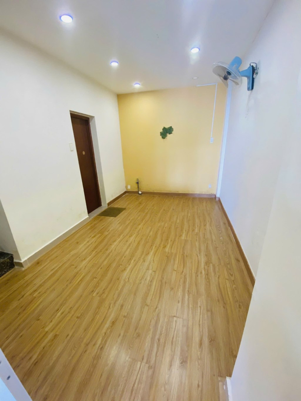 Căn hộ cho thuê mặt tiền đường Lý Thái Tổ, Quận Cái Răng 68m² - Thiết kế hiện đại, giá chỉ 15 triệu/tháng!