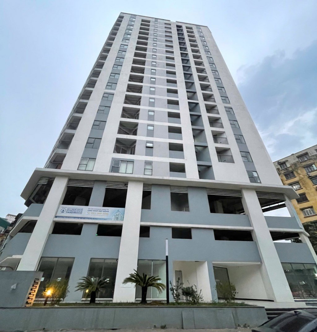 Cho thuê mặt bằng tầng 1 tòa Handiresco Trung Văn 273m² chỉ 37 triệu - Vị trí vàng cho kinh doanh!