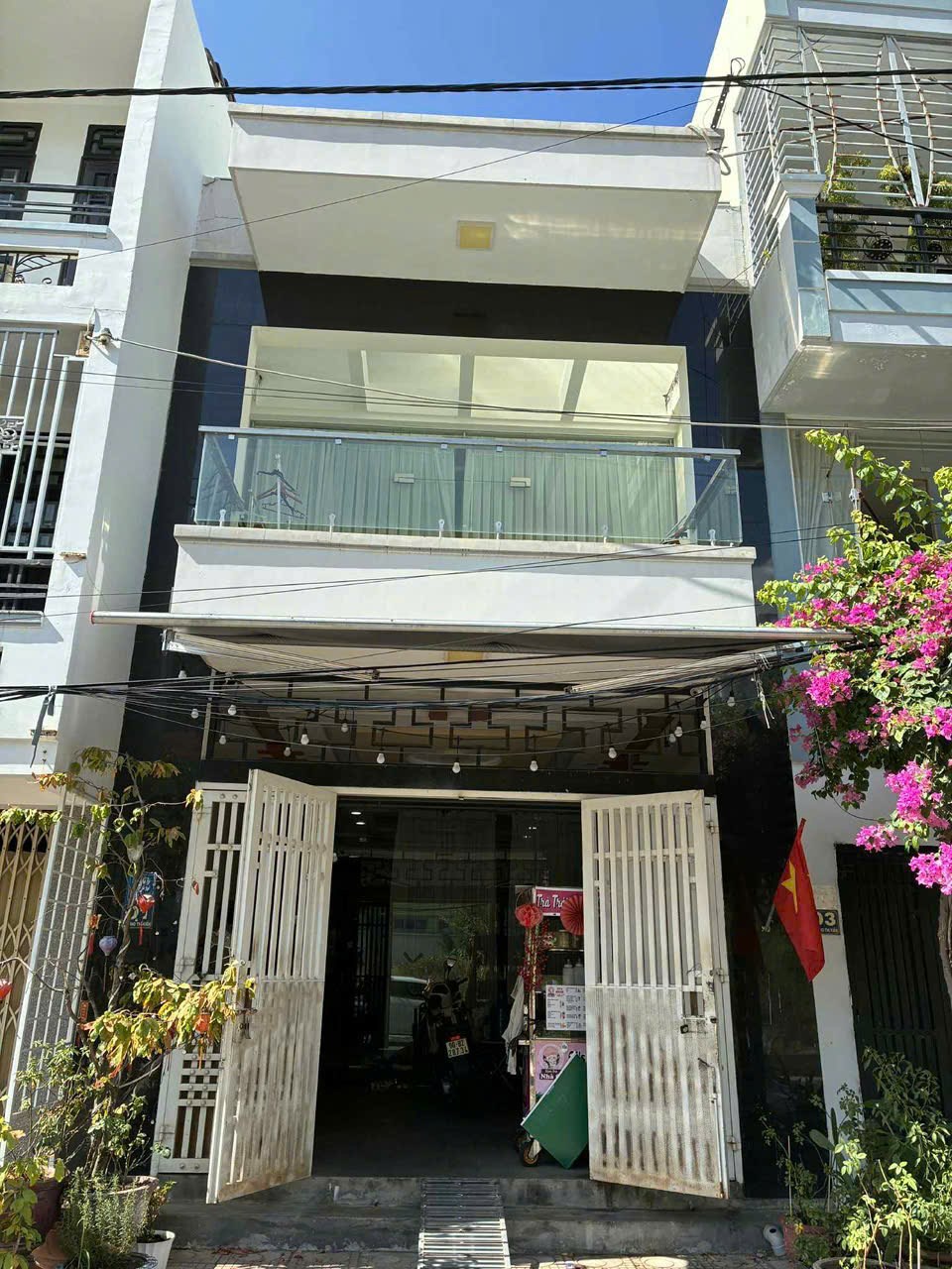 Nhà phố kinh doanh mặt tiền đường nhựa 13m, 94m², 3PN, Vĩnh Hòa - Giá chỉ 7.5 tỷ!