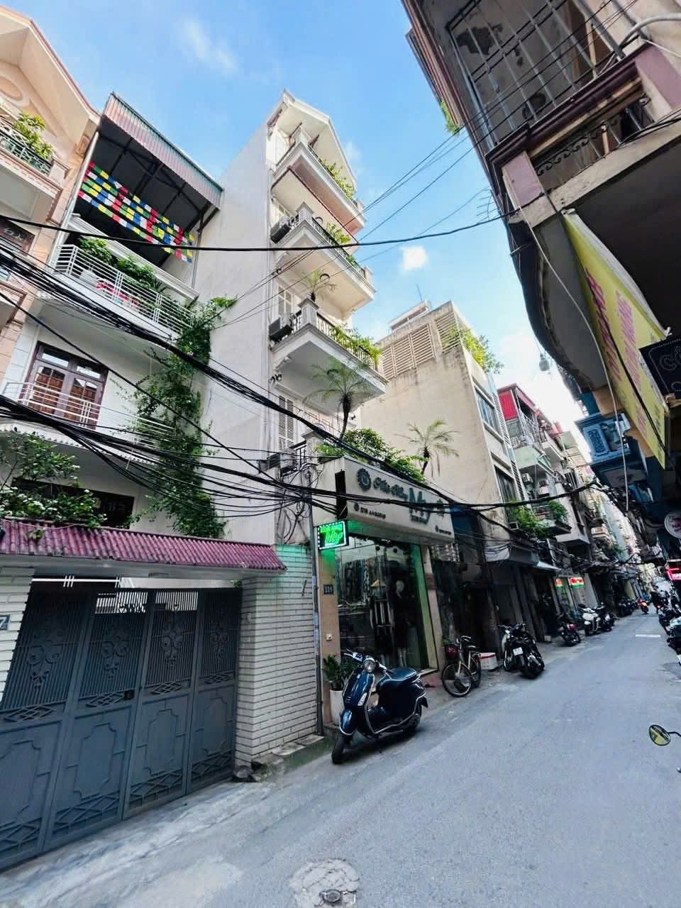 Nhà mặt phố An Dương, quận Tây Hồ 70m² giá 21 tỷ - Đầu tư sinh lời ngay!