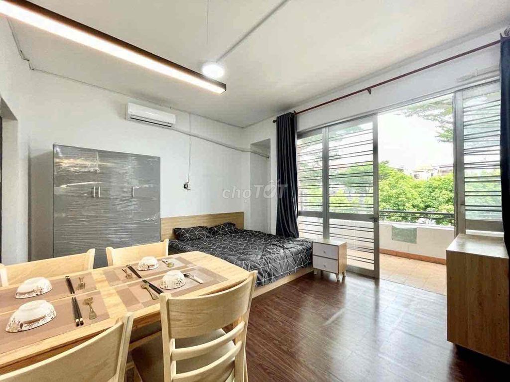 Căn hộ studio full nội thất mặt tiền Vành Đai Trong 32m² giá 4.5 triệu - Sẵn sàng vào ở ngay!