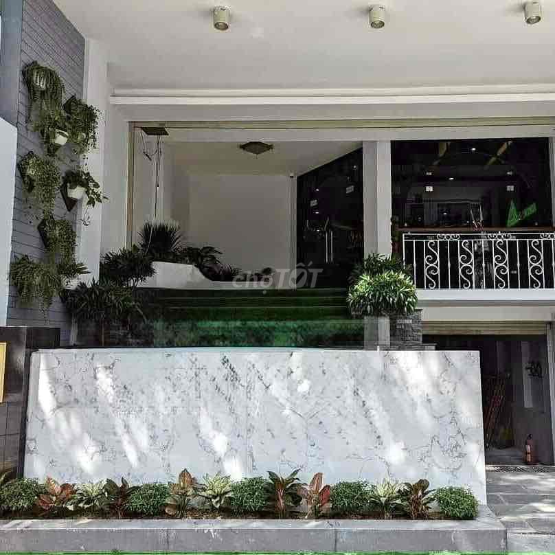 Cho thuê tòa nhà K300 - Đường A4, Tân Bình - Giá 70 triệu - Thiết kế hiện đại, nhận ngay!