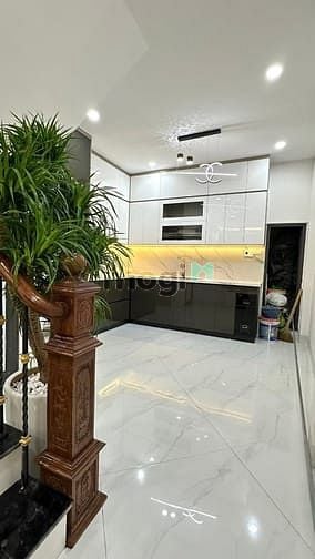 Nhà đẹp ngõ Hòa Bình 7, 42m² giá 10.1 tỷ - Sẵn sàng vào ở!