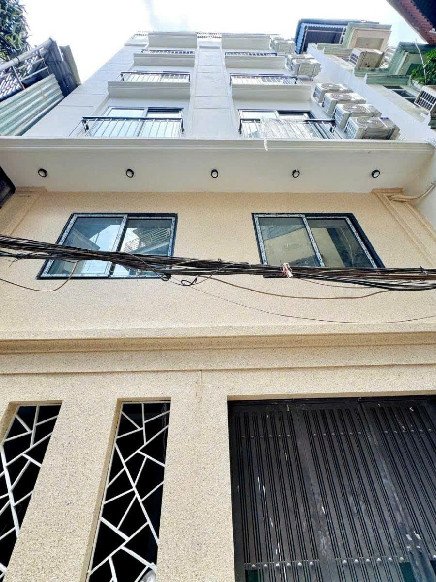 Nhà phố Triều Khúc 46m² giá 8 tỷ - Đầu tư an toàn, lợi nhuận ổn định!