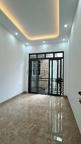Nhà đẹp 22.5m² Yên Phụ, giá 10.5 tỷ - Sẵn sàng vào ở ngay!