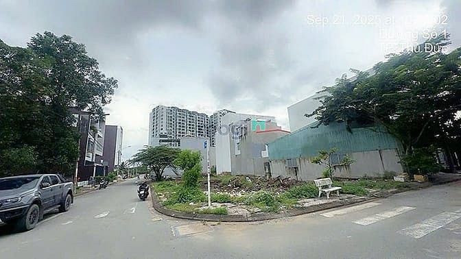 Đất Lô Góc 90m² ngay Chung Cư Ricca Quận 9 - Giá chỉ 6,2 tỷ VND!