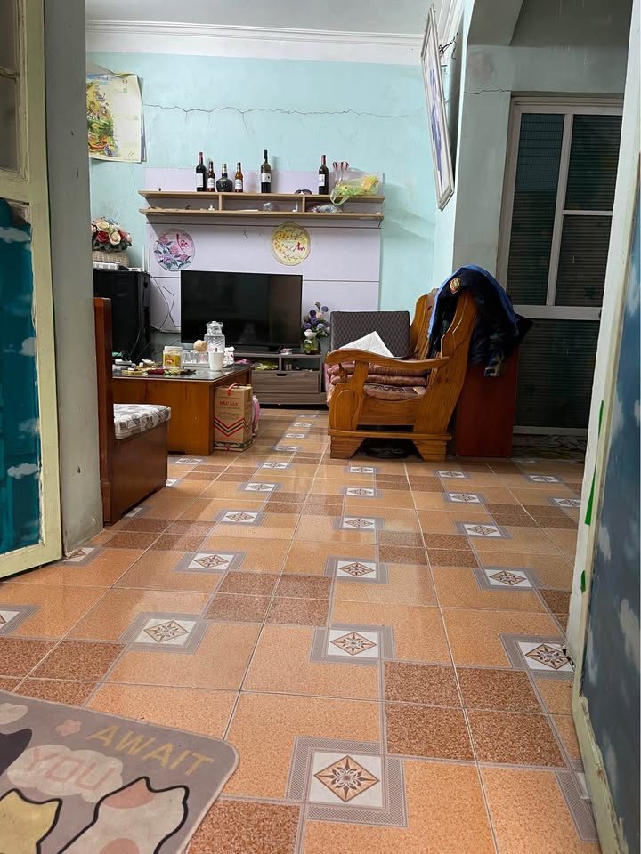 Nhà 3 tầng Lãm Hà, Kiến An 72m² giá 1.5 tỷ - Gần ô tô vào tận nhà!