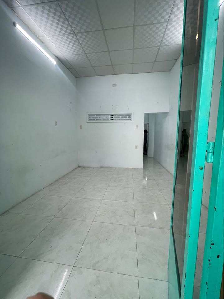 Nhà riêng Nha Trang 40.9m² giá 2.6 tỷ - An cư lập nghiệp ngay sát biển!