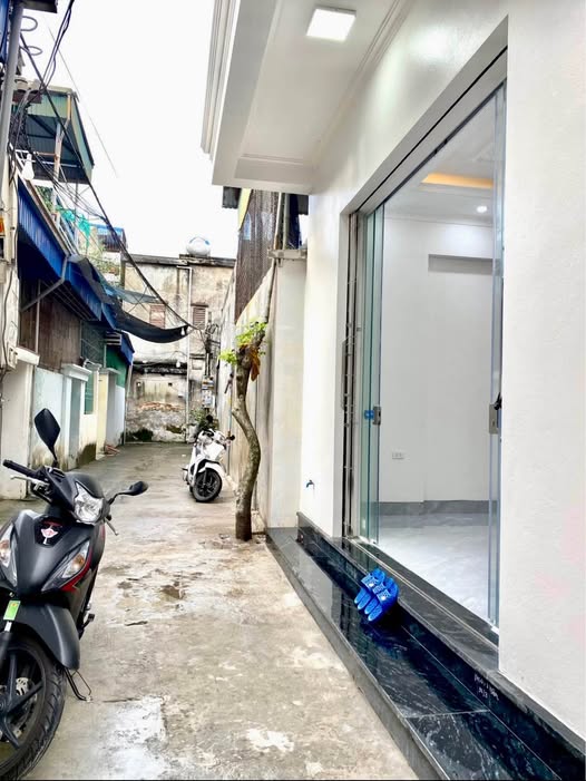 Nhà 3 tầng Trần Quang Khải, Nam Định 41.5m² giá 2.48 tỷ - Khu vực an toàn, không lo ngập lụt!