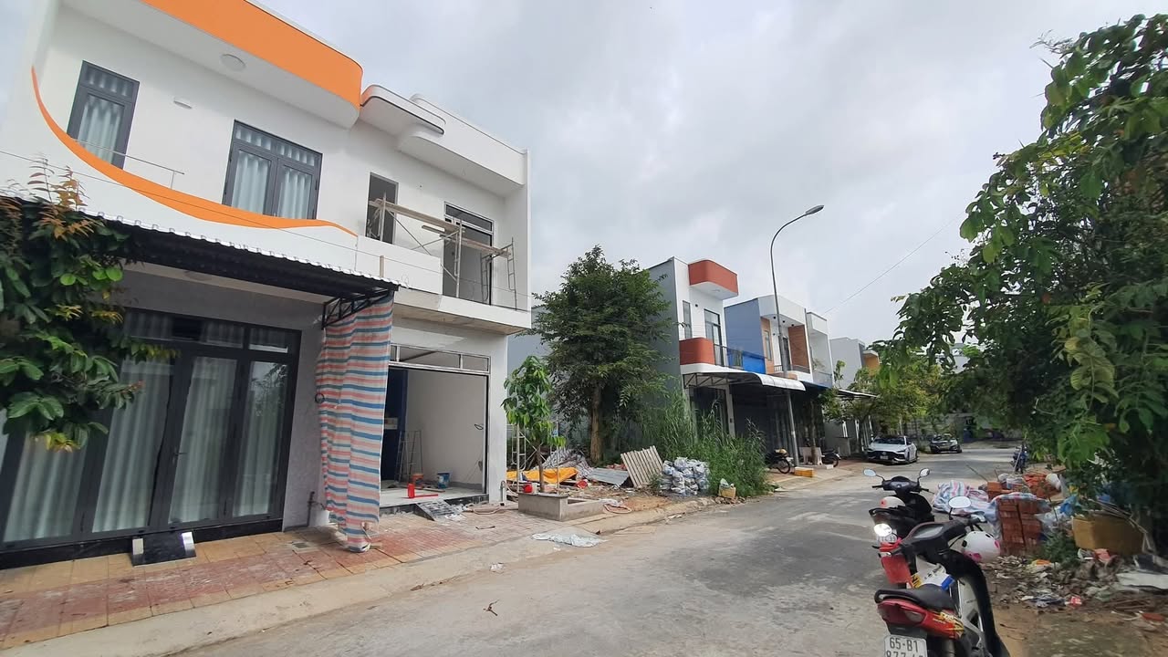 Nhà phố đường C9, phường Phú Thứ, 62m² giá 3.2 tỷ - Sẵn sàng đón Tết!