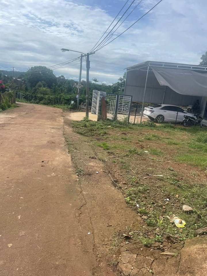 Nhà mới xây tại thôn 3/2, Đắk Sắk, 228m² - Để lại toàn bộ nội thất!