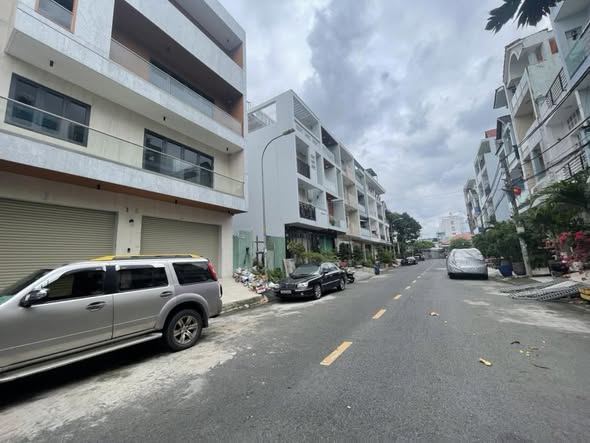 Nhà bán Quận 6, MT đường Số 27, 288m² giá 33 tỷ - Khu cư dân văn minh!