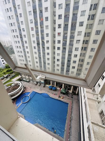 Phòng cho thuê trong căn hộ 2 phòng ngủ tại Quận 8 - Tiện nghi đầy đủ, ở ngay!