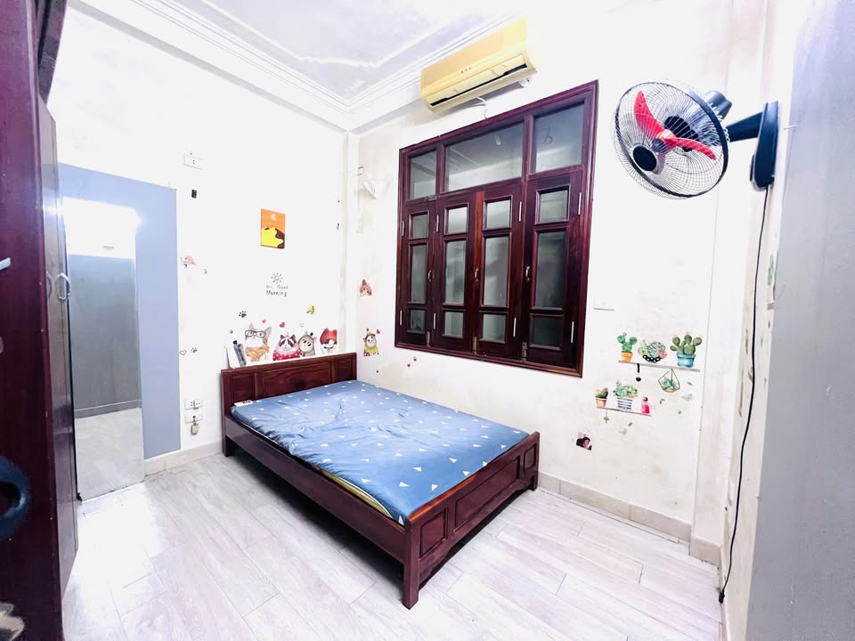 Phòng cho thuê tại Ngõ 7 Kim Mã Thượng, 2.2 triệu - Yên tĩnh, an ninh tốt!