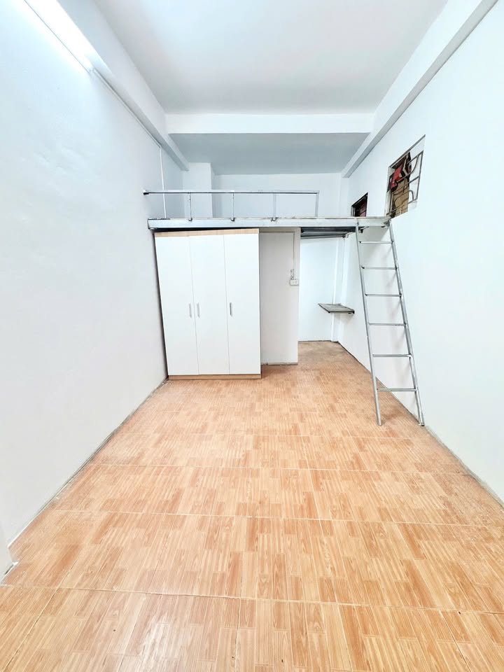 Phòng cho thuê 46 ngõ 66 Hồ Tùng Mậu, Cầu Giấy, giá 2.6 triệu - Tiện nghi đầy đủ, tự do hoàn toàn!