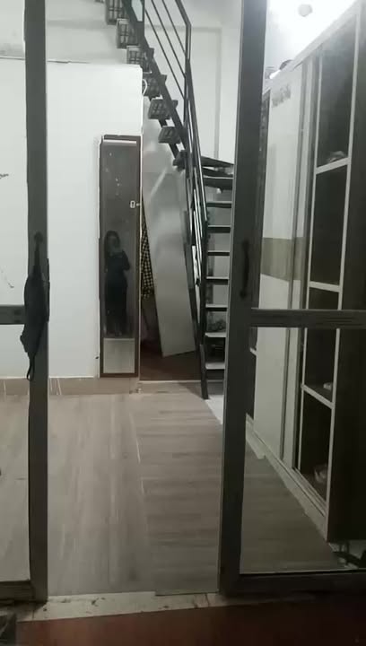 Nhà nguyên căn tại ngõ 73 Nguyễn Lương Bằng, Đống Đa 10m² chỉ 3 triệu - Tiện nghi đầy đủ!