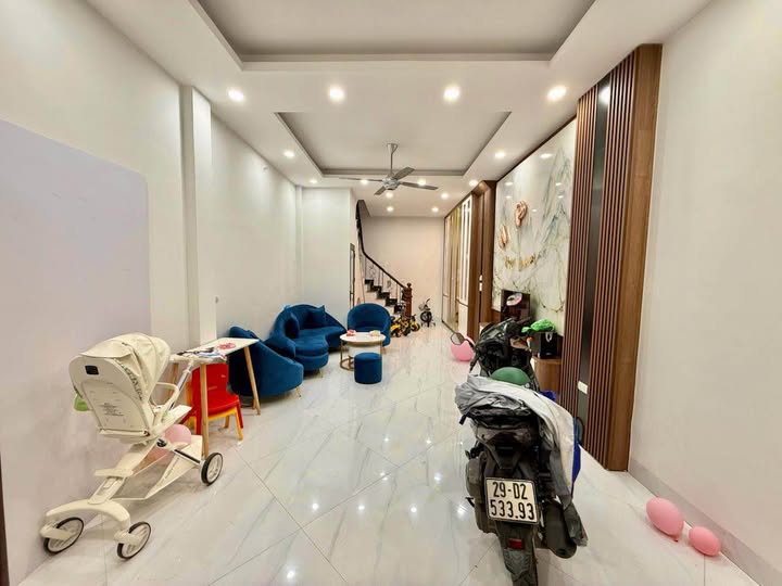 Nhà riêng Thanh Nhàn, Hai Bà Trưng 38m² giá 12 tỷ - Thiết kế hiện đại, vào ở ngay!
