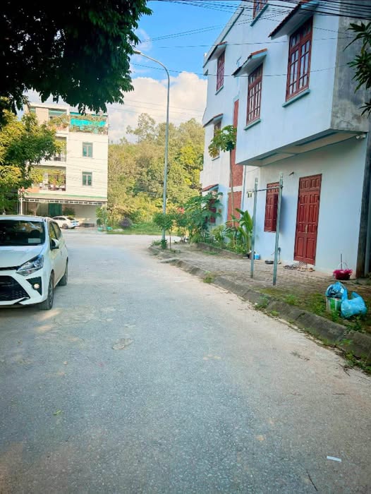 Đất nền Đề Thám, Cao Bằng 72m² giá 2 tỷ - Lô đẹp, đường 2 ô tô tránh!