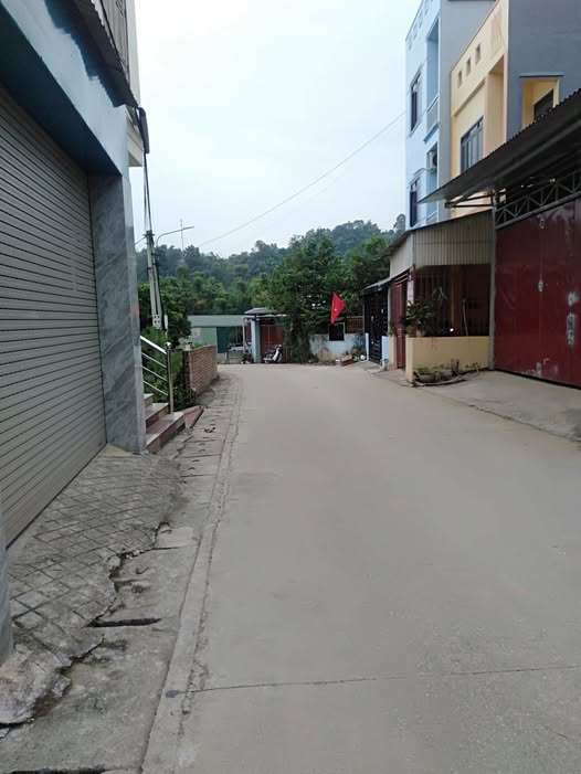 Đất Hòa Chung 200m² giá 1 tỷ - Vị trí đẹp, thuận tiện giao thông!