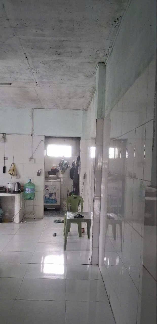 Nhà cấp 4 gác lửng mặt tiền 7.5m tại Hòa Khánh Nam, Đà Nẵng - Chỉ 3 tỷ!