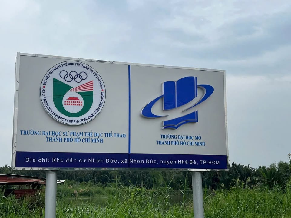 Đất sân golf Phước Kiển Nhà Bè 12.275m² giá 35 tỷ - Mặt tiền sông tuyệt đẹp!