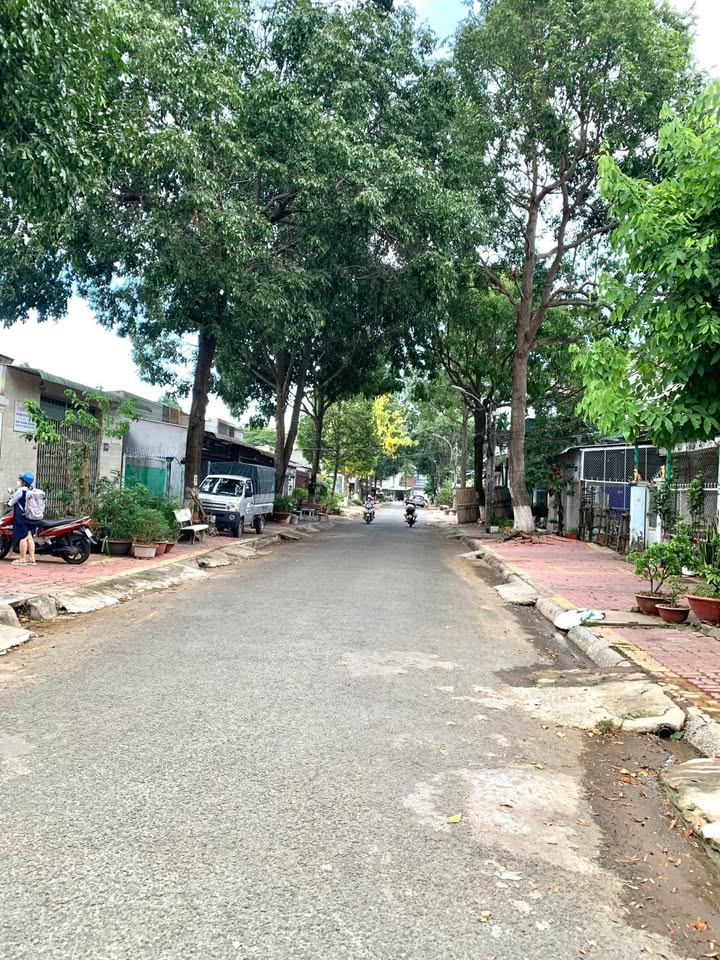 Nhà 1 Trệt 1 Lầu Tại Phường Tân Hạnh, Vĩnh Long 120m² - Giá 2.5 Tỷ Thương Lượng Chính Chủ!