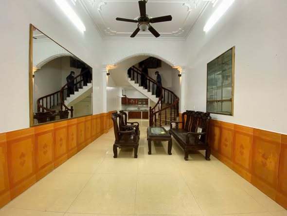 Cho thuê nhà riêng 3 tầng Trần Nguyên Hãn 55m² - Phù hợp ở và kinh doanh!