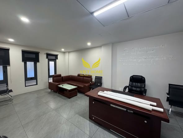 Văn phòng cho thuê tại Vành Đai Tây, An Khánh 200m² giá 55 triệu - Phù hợp làm trung tâm đào tạo!